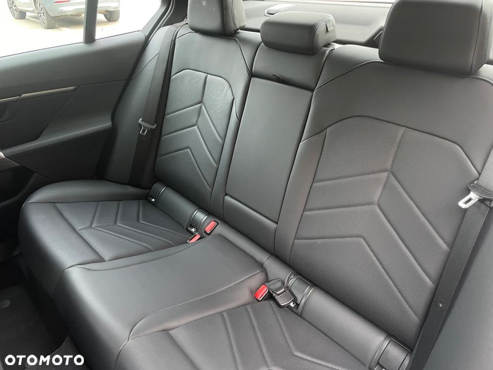 BMW Seria 5 - 36