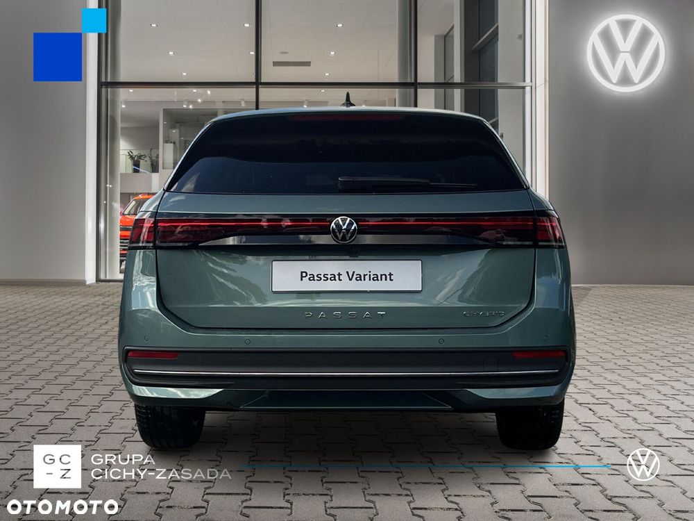 Volkswagen Passat - 5