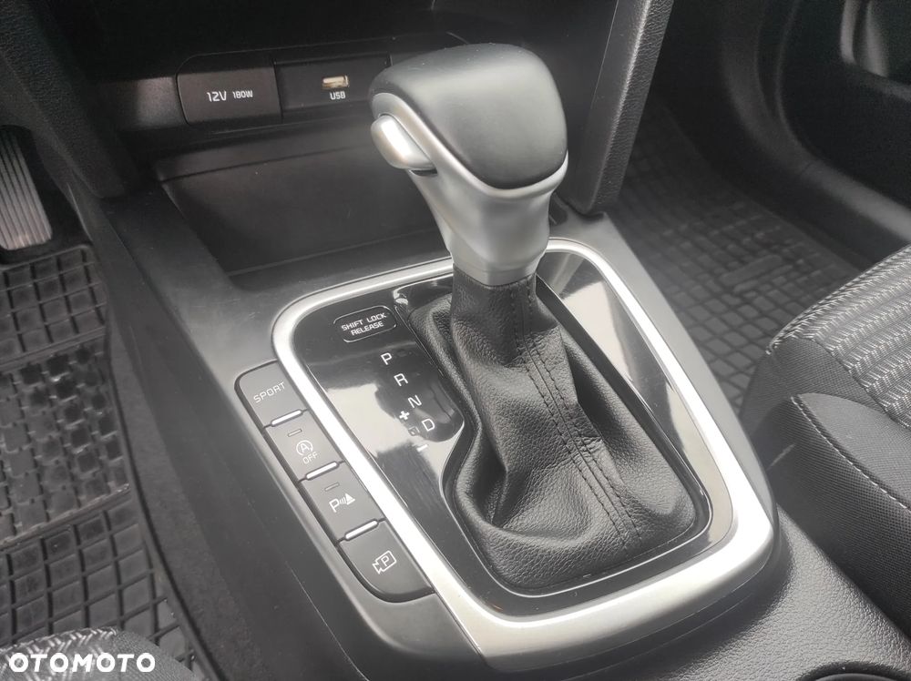 Kia Ceed 1.5 T-GDI M DCT - 20
