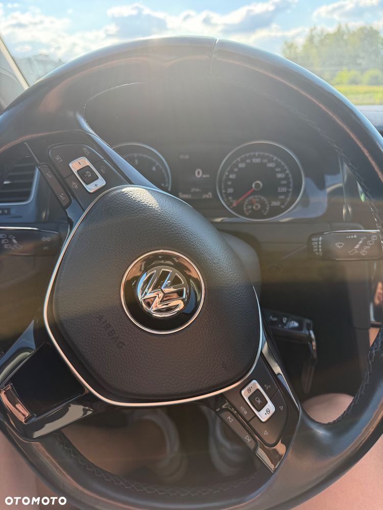 Volkswagen Golf 1.6 TDI BMT Comfortline - 12