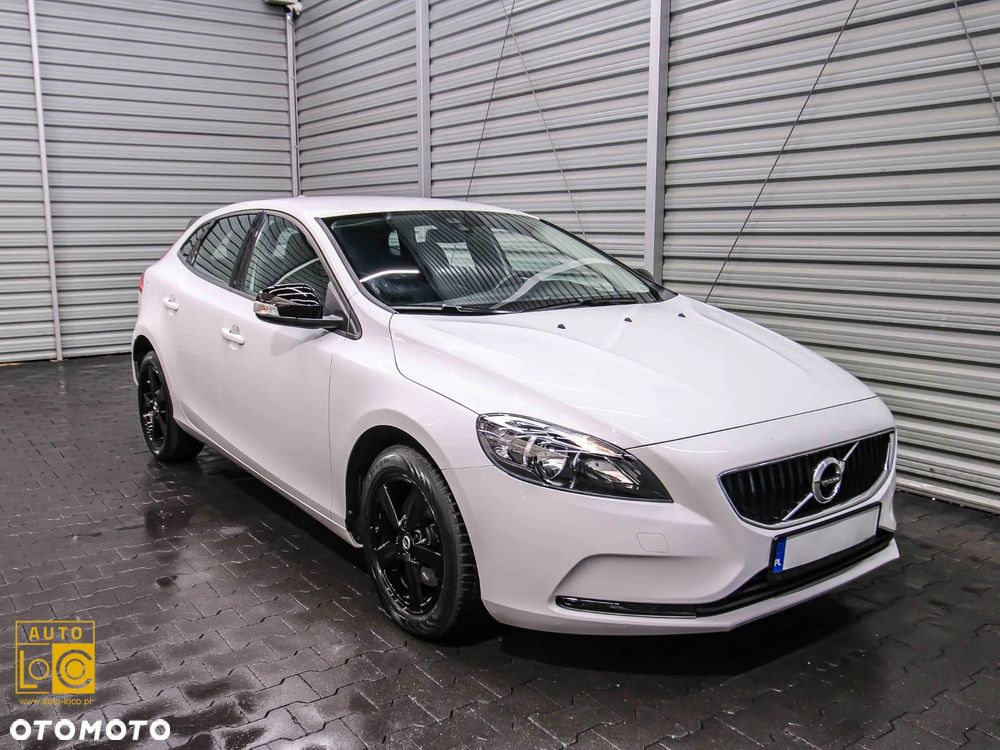 Volvo V40 T3 Drive-E Momentum - 6