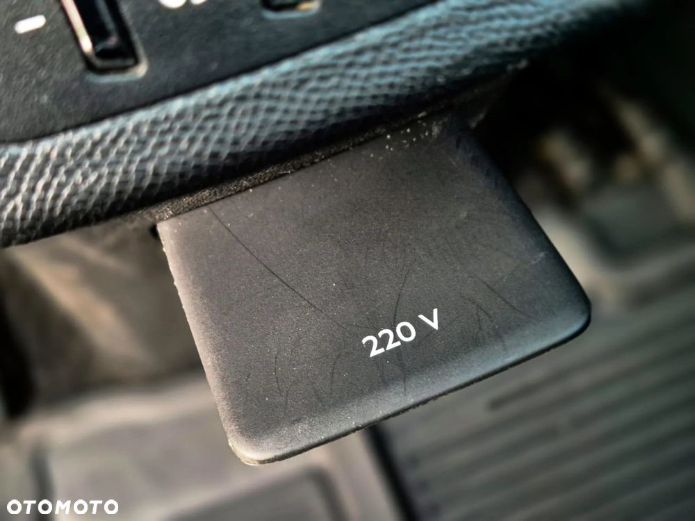 Peugeot 5008 2.0 BlueHDI GT S&S EAT8 - 11