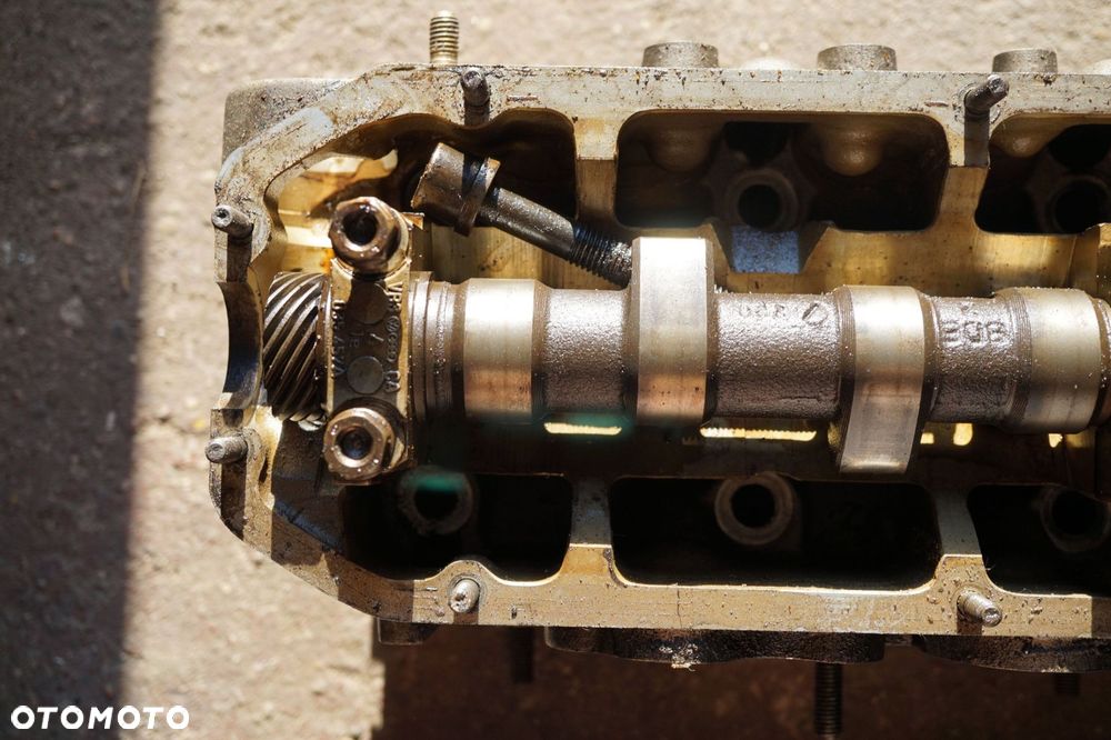 GŁOWICA SILNIKA 80 B4 2.3 10V 034103373P AUDI 1991-1996 - 5