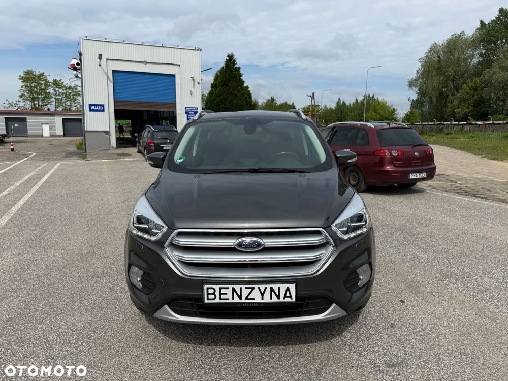 Ford Kuga 1.5 EcoBoost 2x4 Titanium - 9