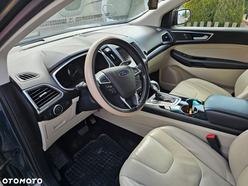 Ford Edge - 16
