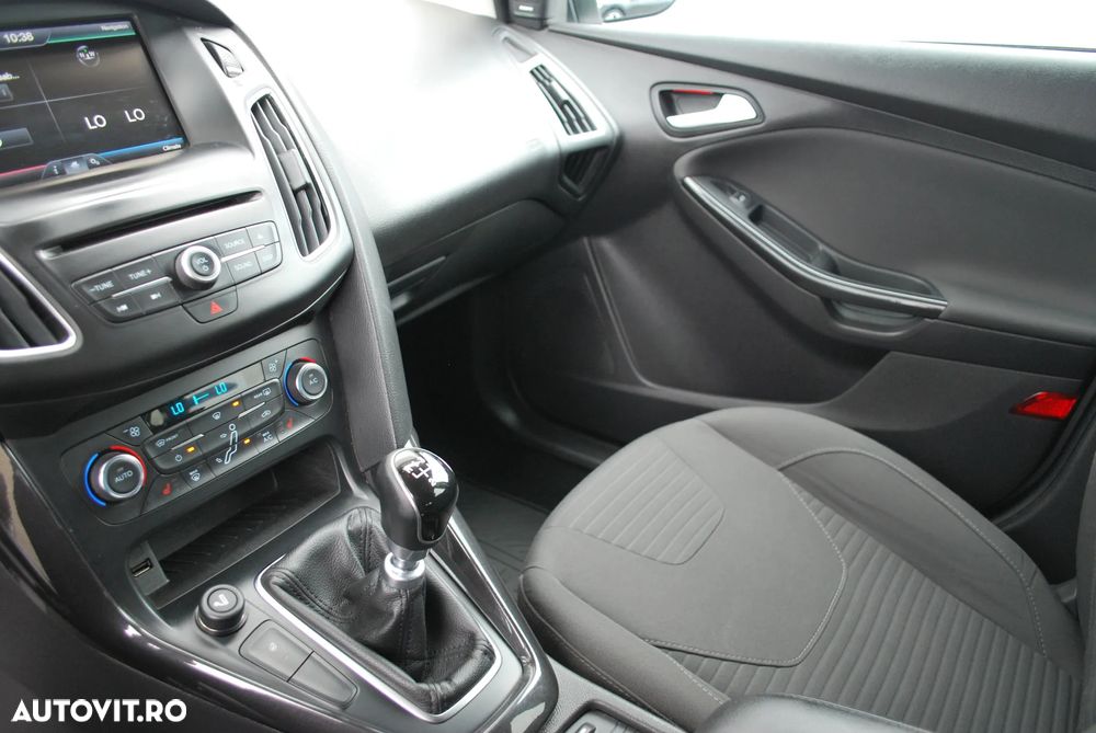 Ford Focus 1.5 TDCi Titanium - 20