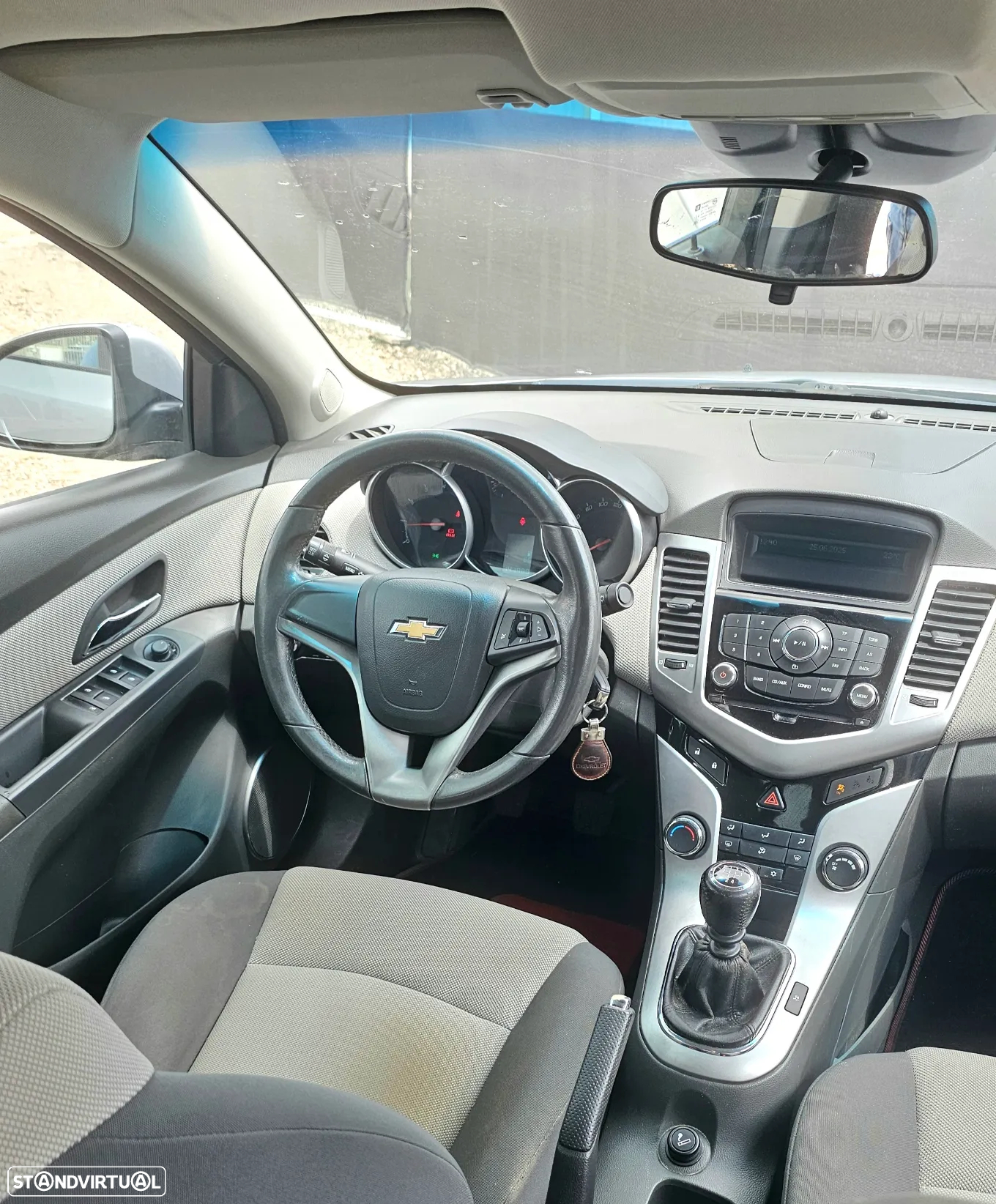 Chevrolet Cruze 1.6 LS - 8