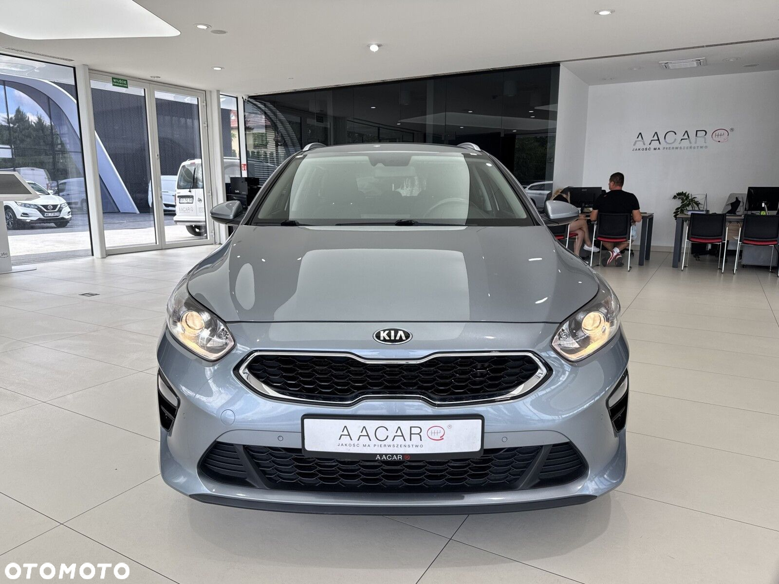 Kia Ceed - 7