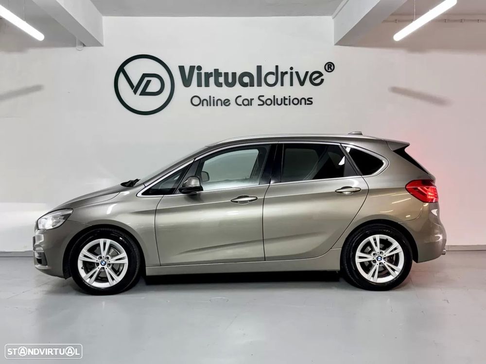 BMW 218 Active Tourer d Line Luxury - 11