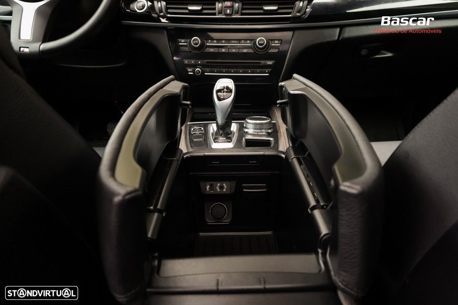 BMW X5 25 d sDrive Comfort 7L - 57