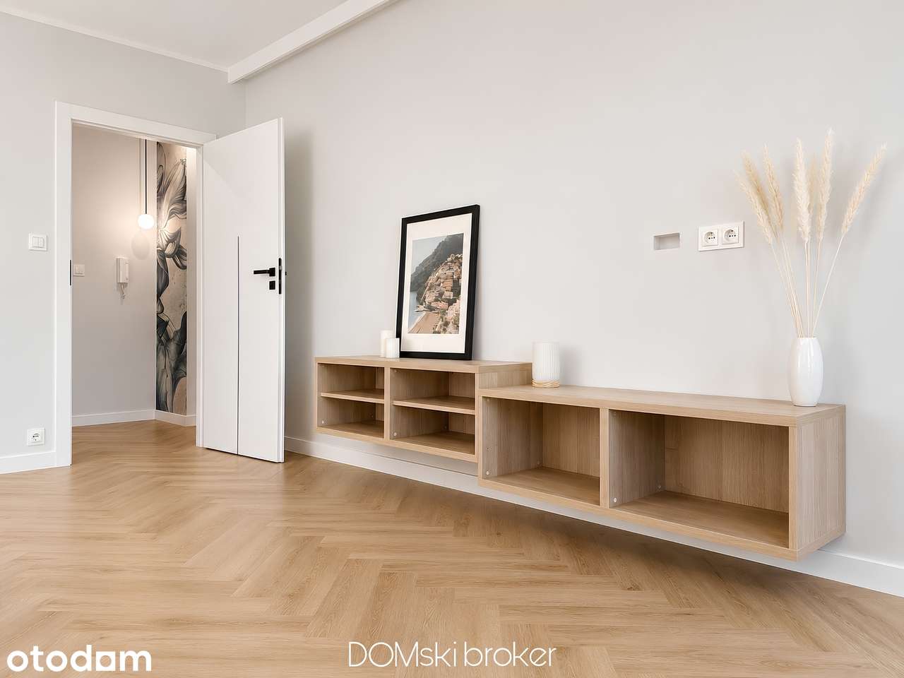 Kapitalny remont - Nowe wnętrze od architekta | Garaż | Garderoba