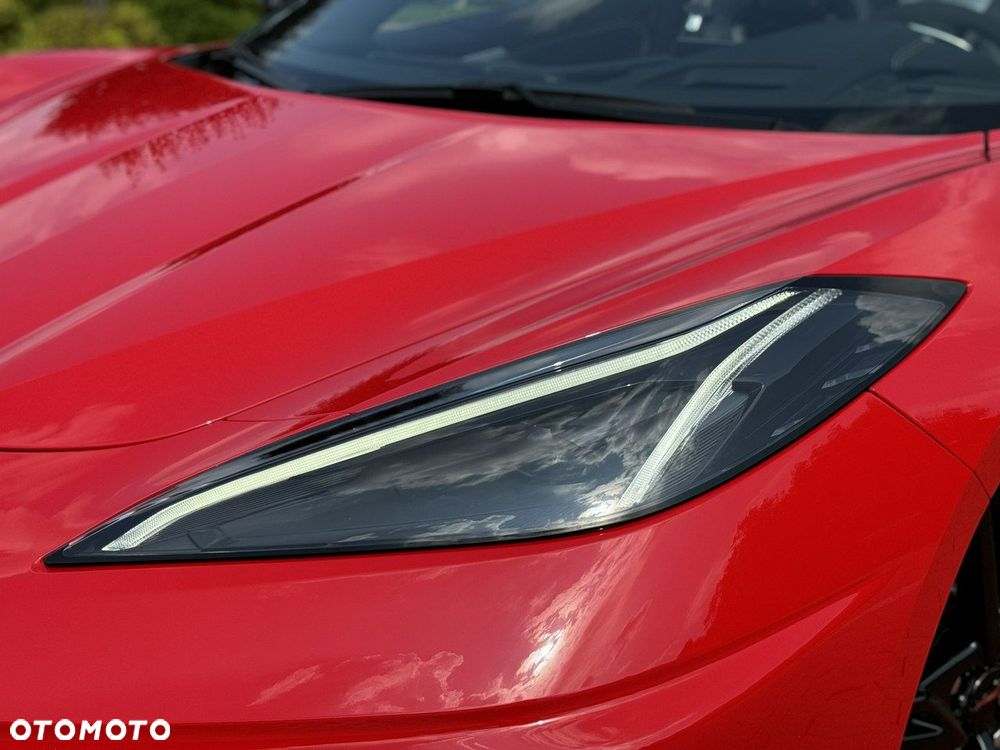 Chevrolet Corvette - 10