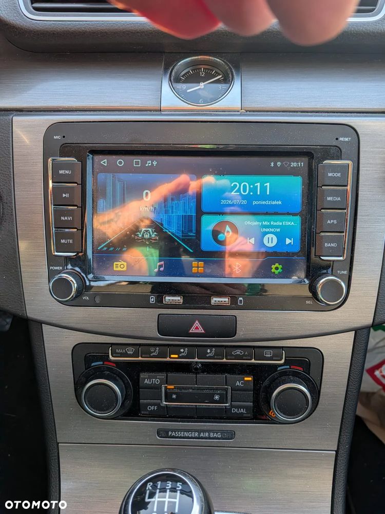 Volkswagen Passat - 23