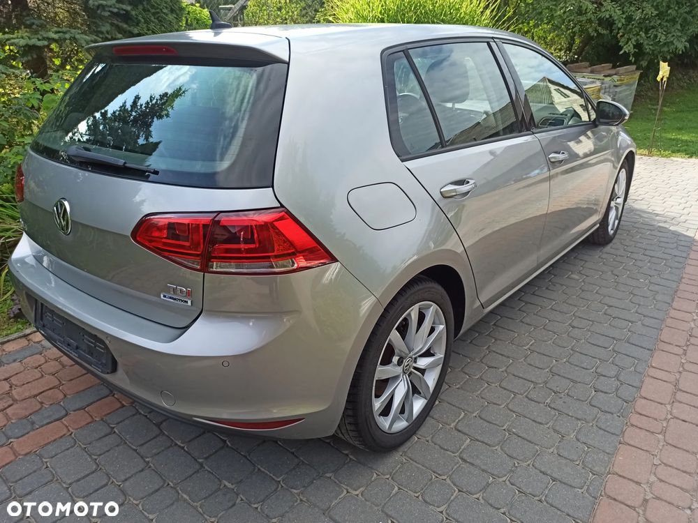 Volkswagen Golf 1.6 TDI BlueMotion Technology DSG Comfortline - 12