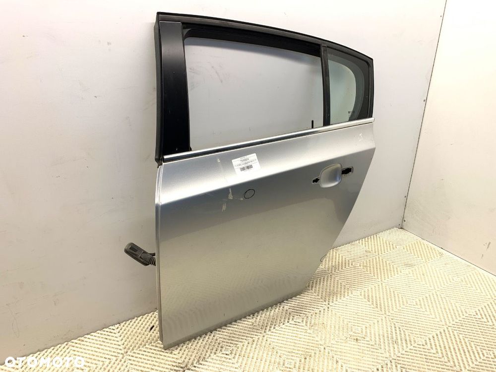DRZWI LEWY TYŁ  CHEVROLET CRUZE liftback (J305) 2010 - 2022 1.8 104 kW [141 KM] benzyna 2011 - 2022 - 3