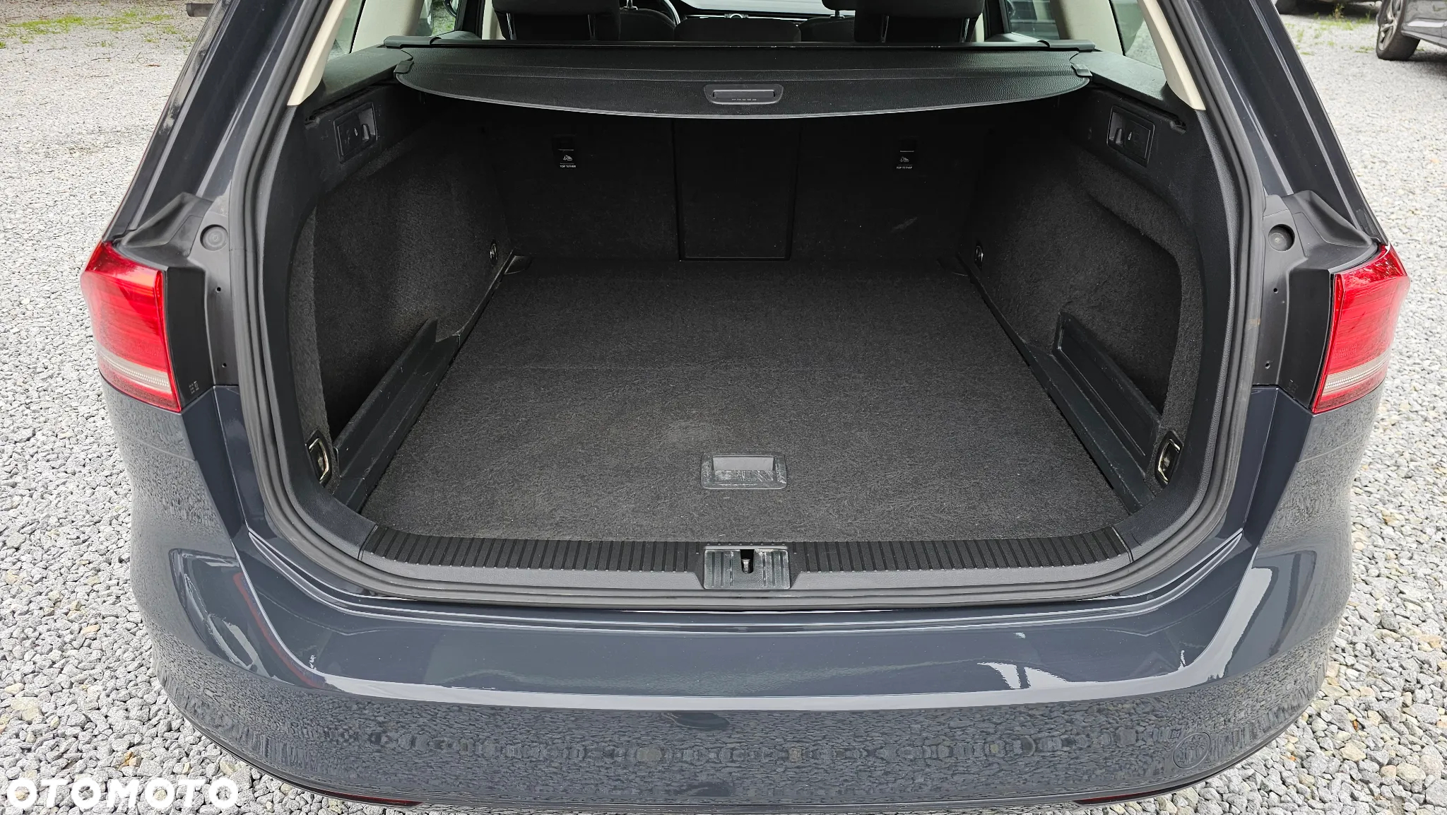 Volkswagen Passat 1.6 TDI BMT Comfortline - 8