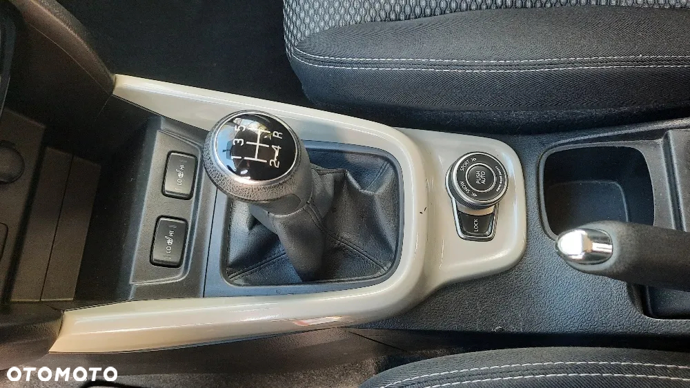Suzuki Vitara 1.6 Premium 4WD - 14