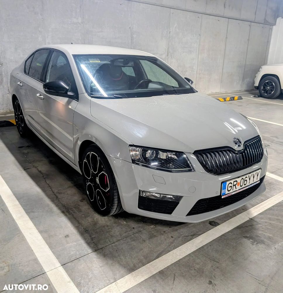 Skoda Octavia 2.0 TSI RS - 2