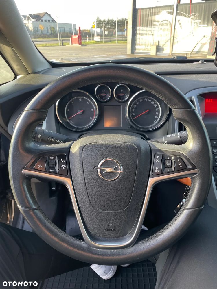 Opel Astra 1.7 CDTI - 10