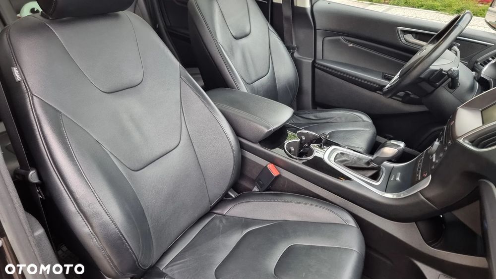 Ford Edge - 13