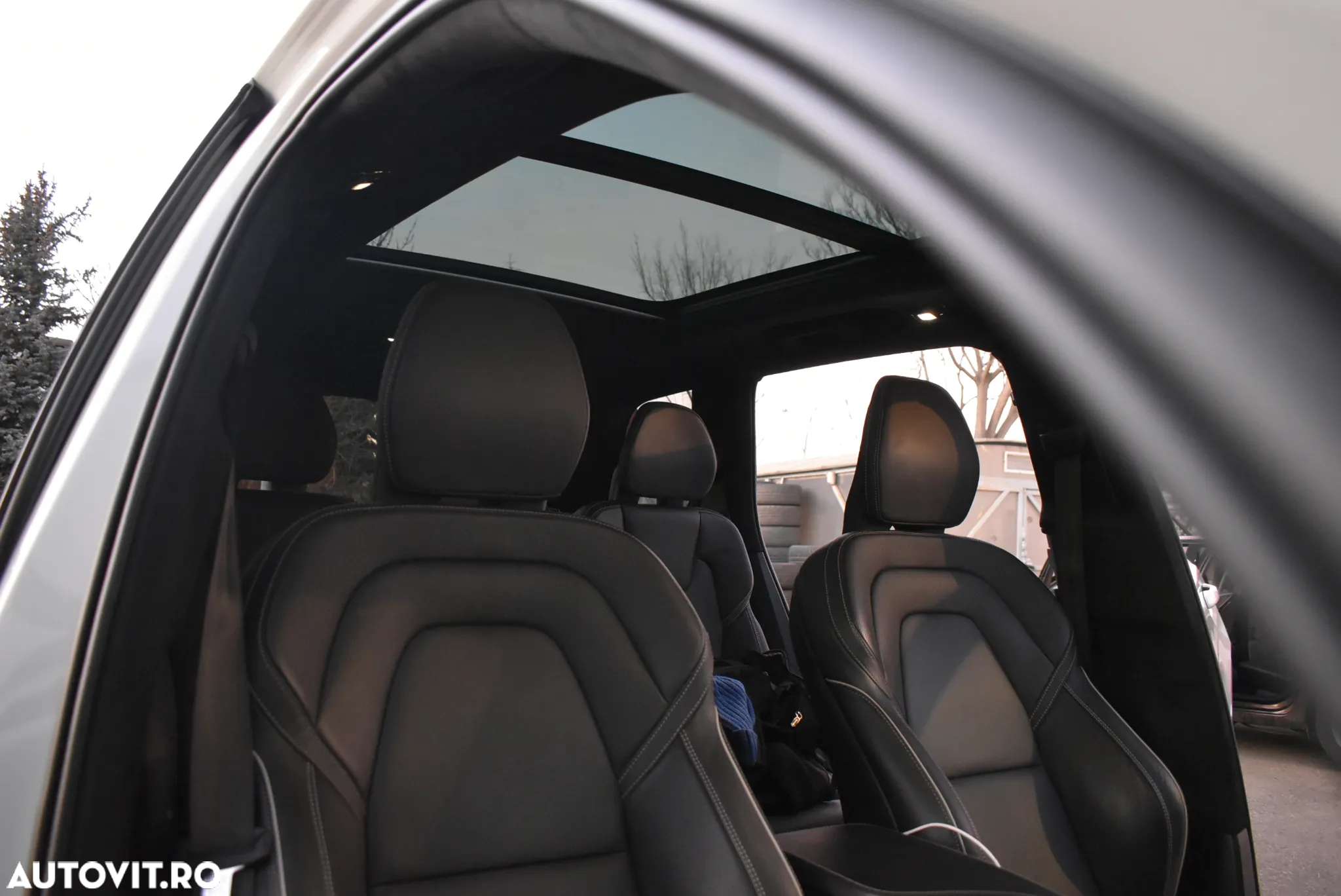 Volvo XC 90 B5 D AWD Geartronic Momentum Pro - 17