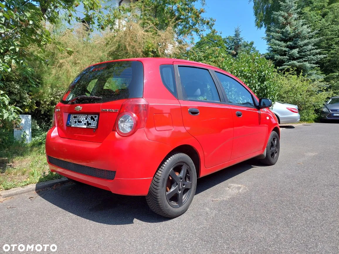 Chevrolet Aveo 1.2 16V Base - 4