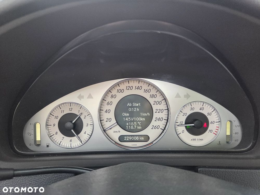 Mercedes-Benz CLK 200 Kompressor Avantgarde Sport Edition - 11