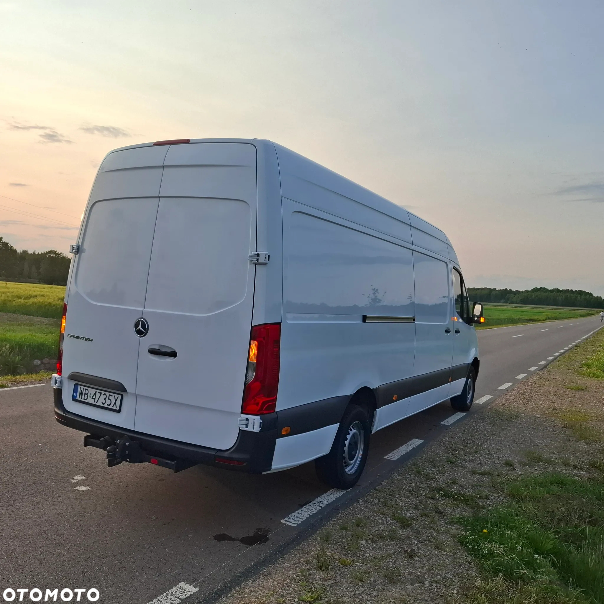 Mercedes-Benz Sprinter - 5