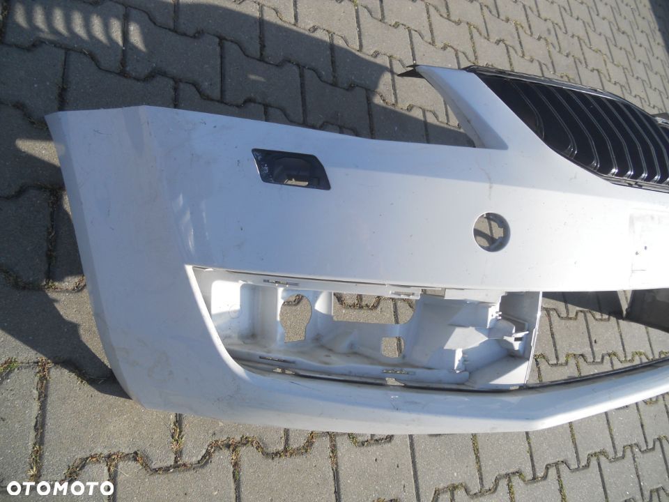 Skoda Octavia III 3 ZDERZAK PRZEDNI Spr - 3