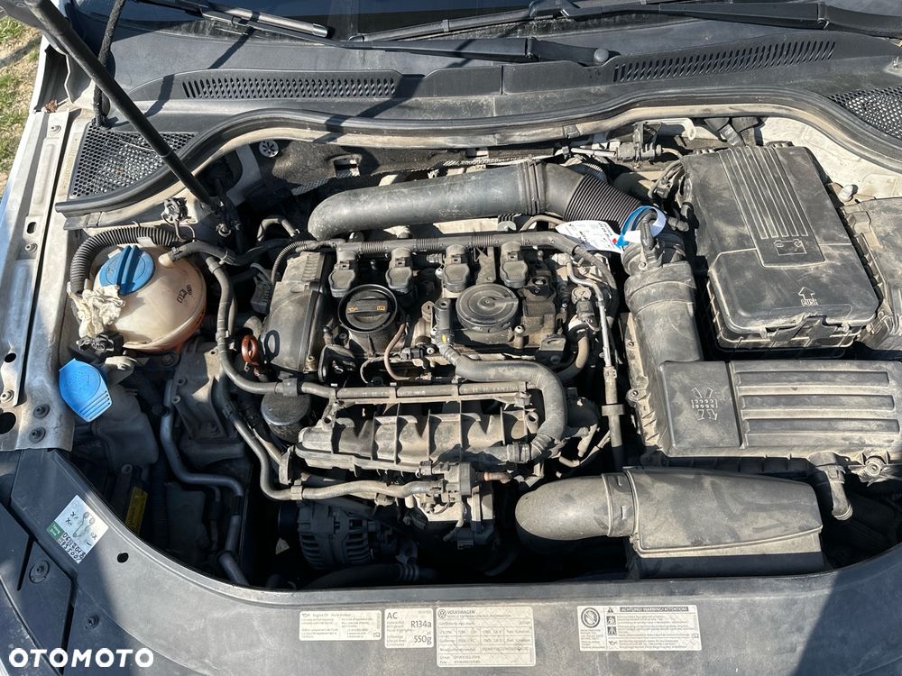 Volkswagen Passat - 9