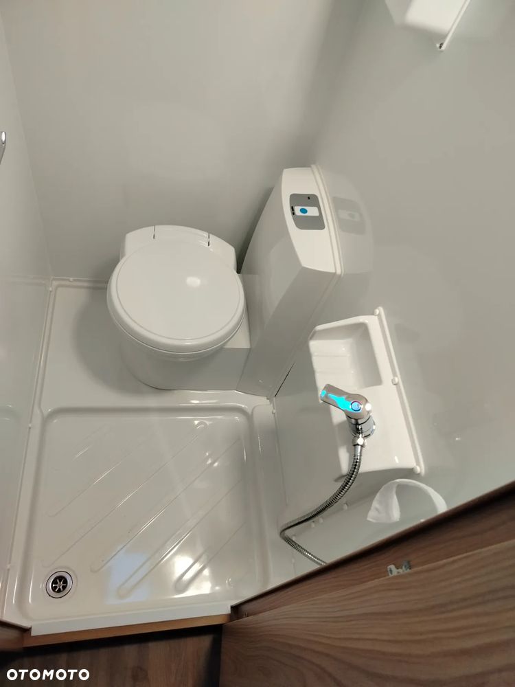 SWIFT Charisma 470 - 10