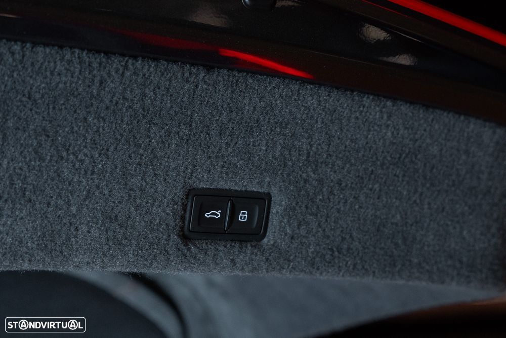 Lamborghini Urus 4.0 V8 - 32