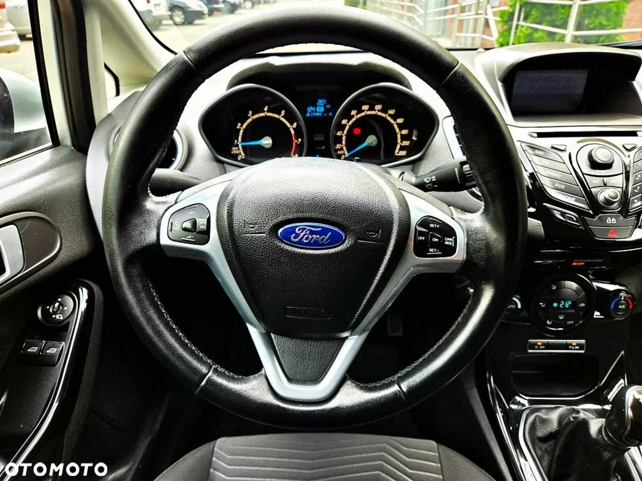 Ford Fiesta 1.0 EcoBoost Titanium - 13