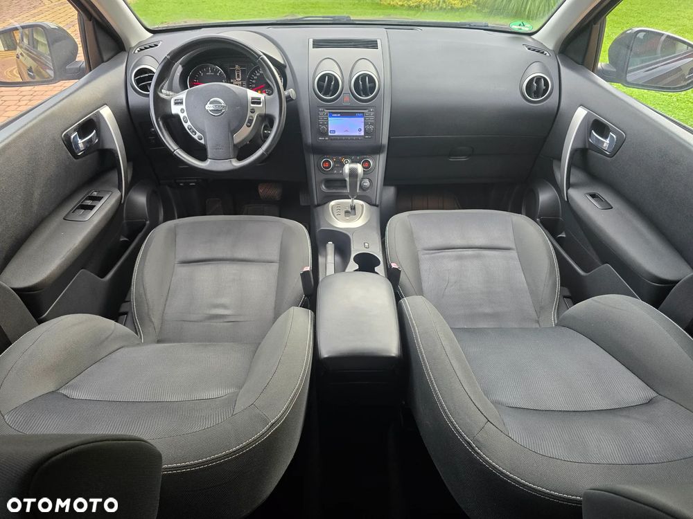 Nissan Qashqai+2 - 21