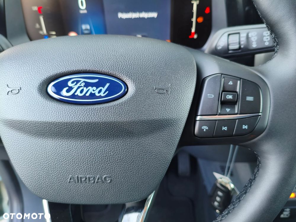 Ford Tourneo Courier 1.0 EcoBoost Trend - 11