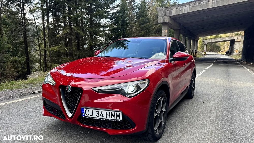Alfa Romeo Stelvio 2.0 Turbo AWD AT8 Veloce - 26