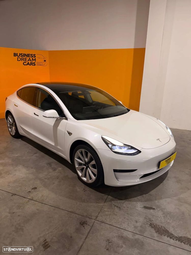 Tesla Model 3 Standard Range Plus RWD - 3