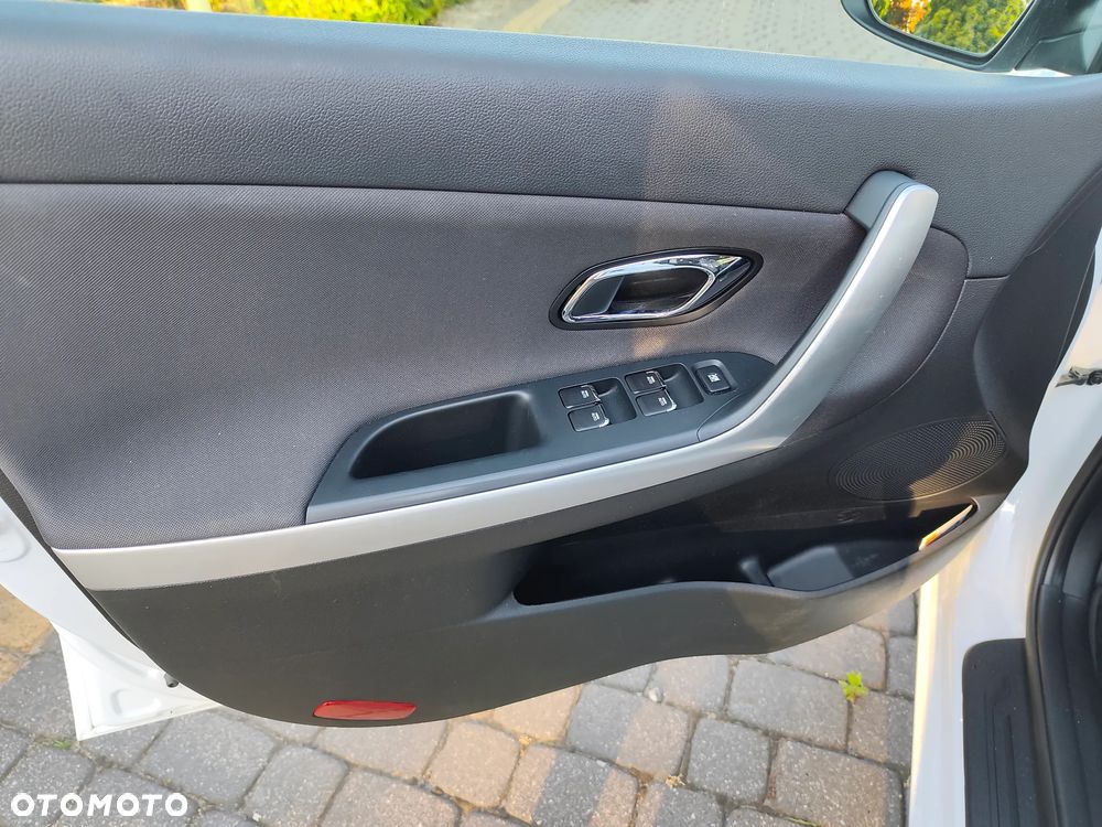 Kia Ceed 1.6 GDI Dream Team Edition - 13