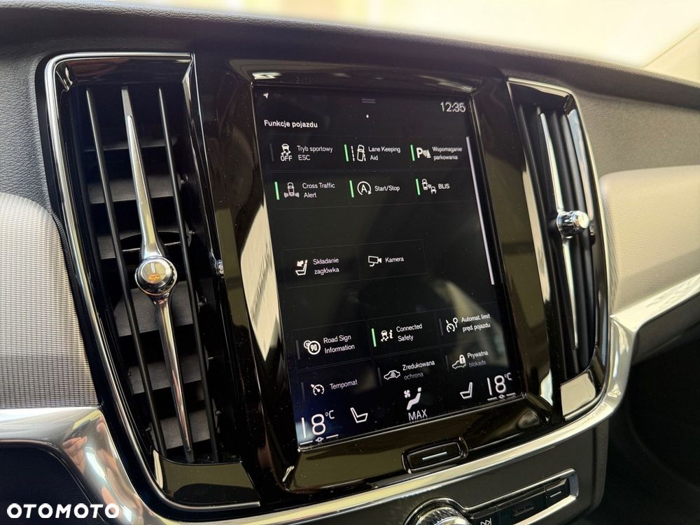 Volvo V90 - 18