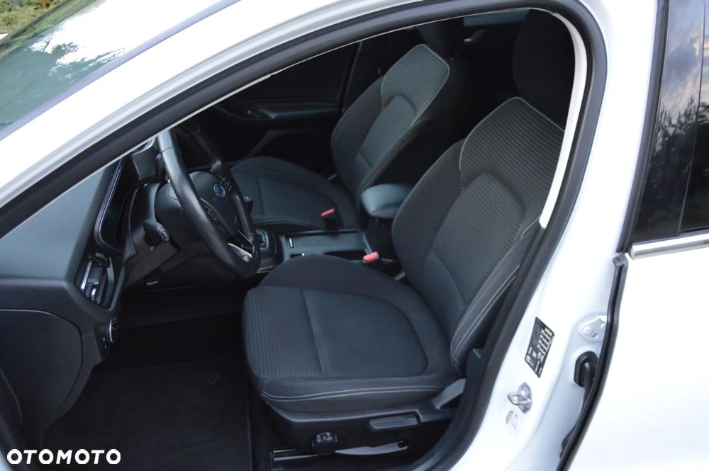 Ford Focus 1.5 EcoBoost STart-Stopp-System TITANIUM - 8