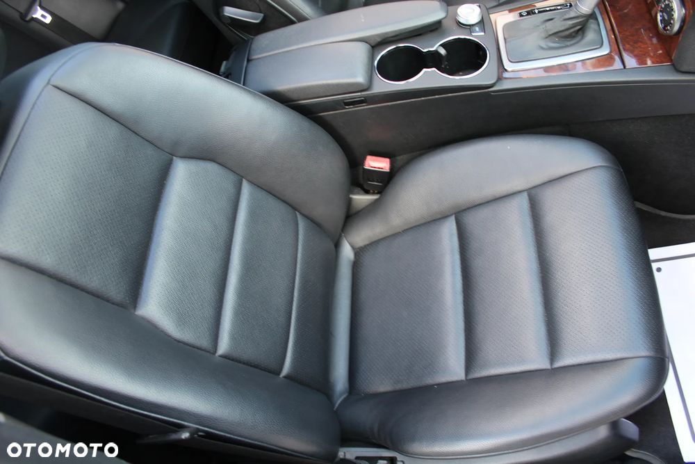 Mercedes-Benz Klasa C 300 7G-TRONIC - 20