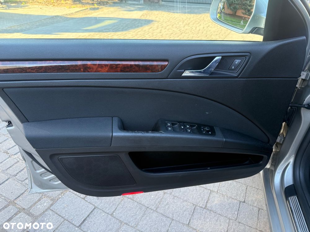 Skoda Superb 1.4 TSI Exclusive - 17