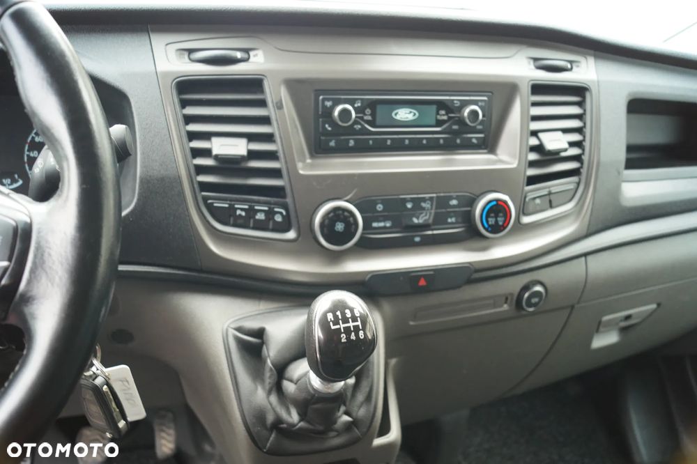 Ford Transit Custom - 24