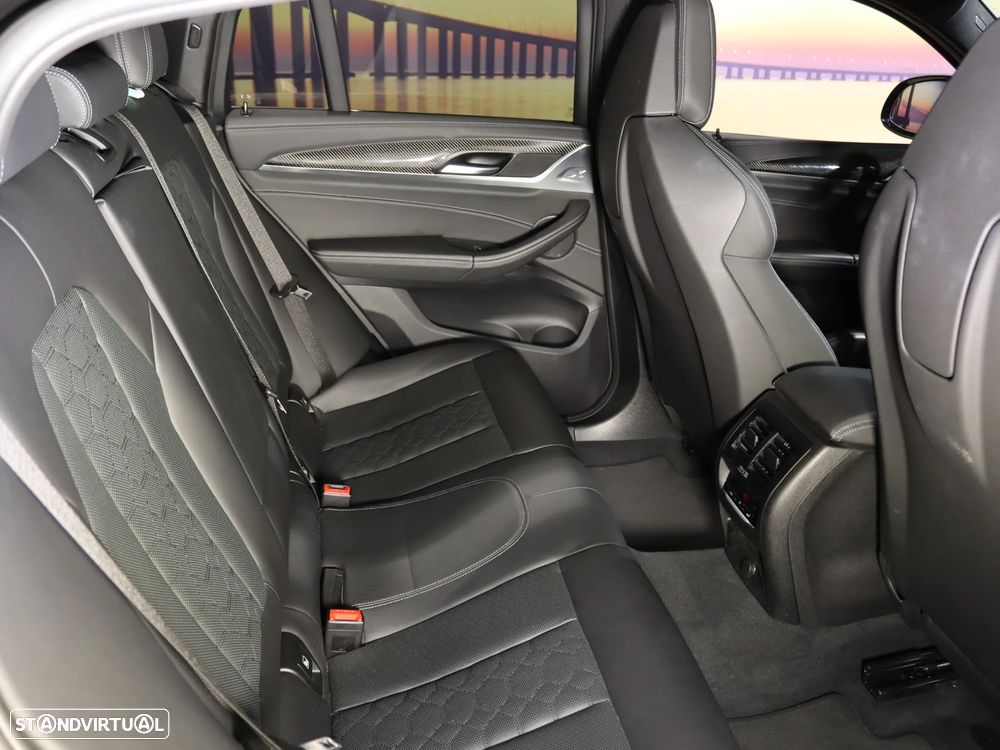 BMW X4 M Competition - 17