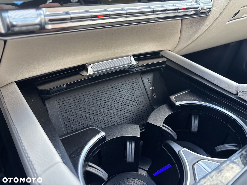 Mercedes-Benz GLE - 27