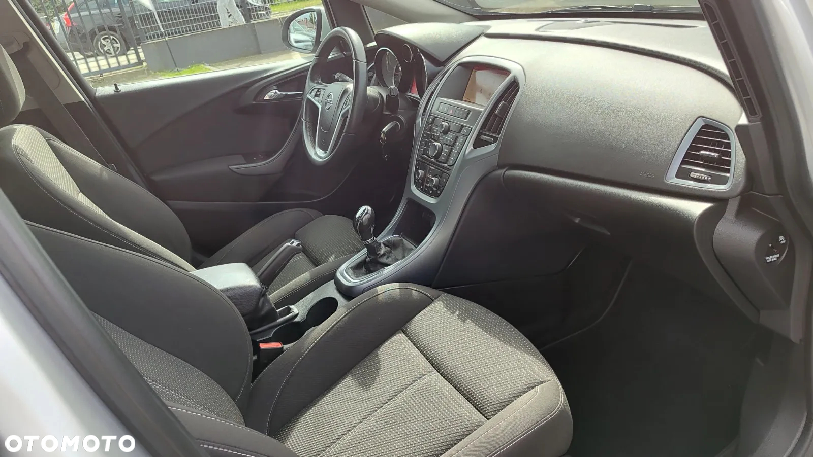 Opel Astra 1.4 Turbo Design Edition - 13