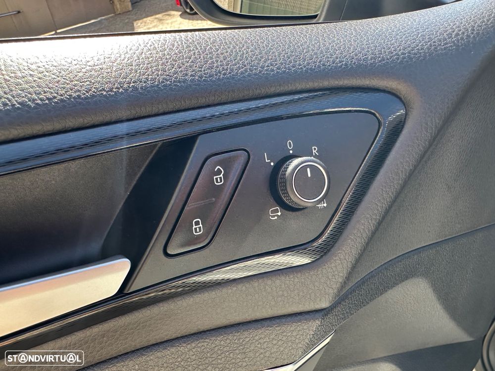 VW Golf 2.0 TSi GTi DSG Performance - 14