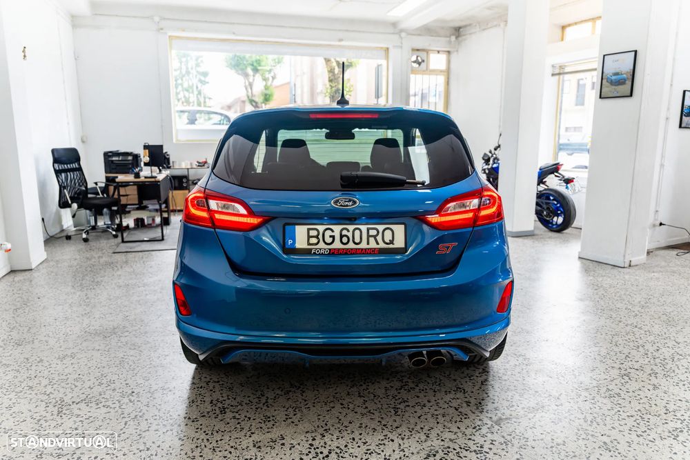 Ford Fiesta 1.5 EcoBoost S&S ST X - 5