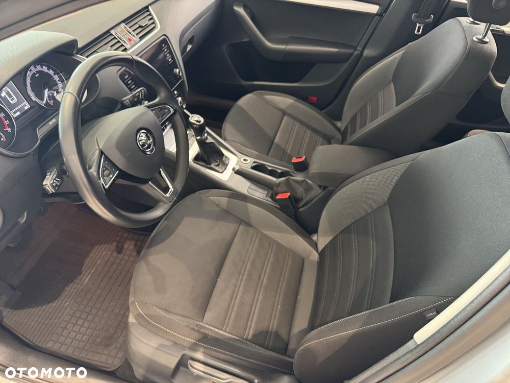 Skoda Octavia - 11