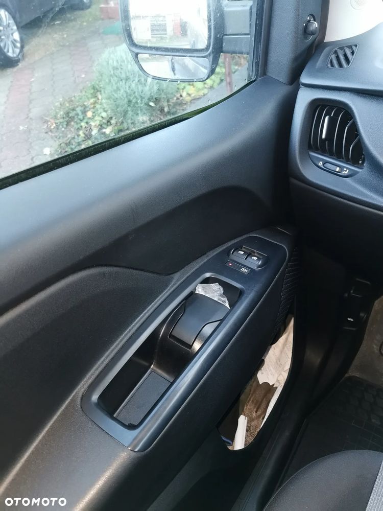 Fiat Doblo maxi - 10